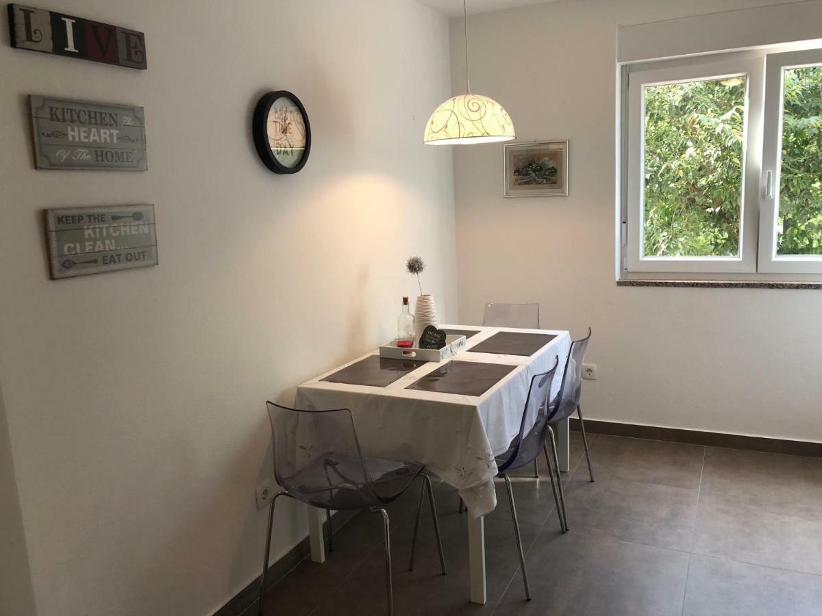 Apartment Safran Novigrad Istria Exterior foto
